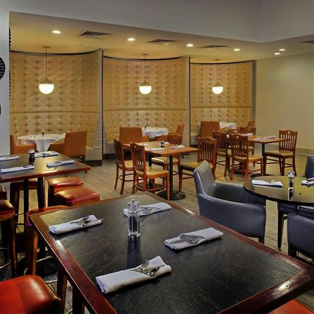 Hotel Marriott St. Louis Airport à Edmundson Extérieur photo