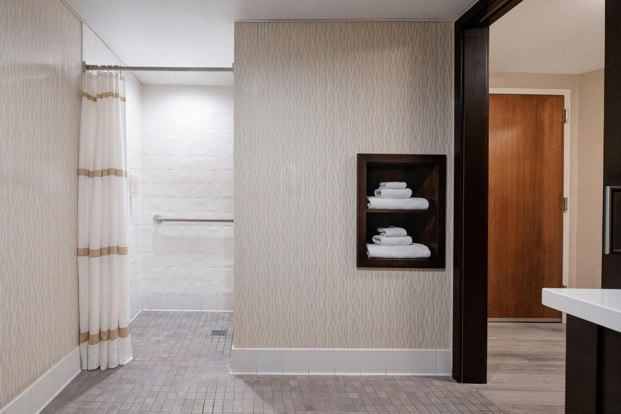 Hotel Marriott St. Louis Airport à Edmundson Extérieur photo